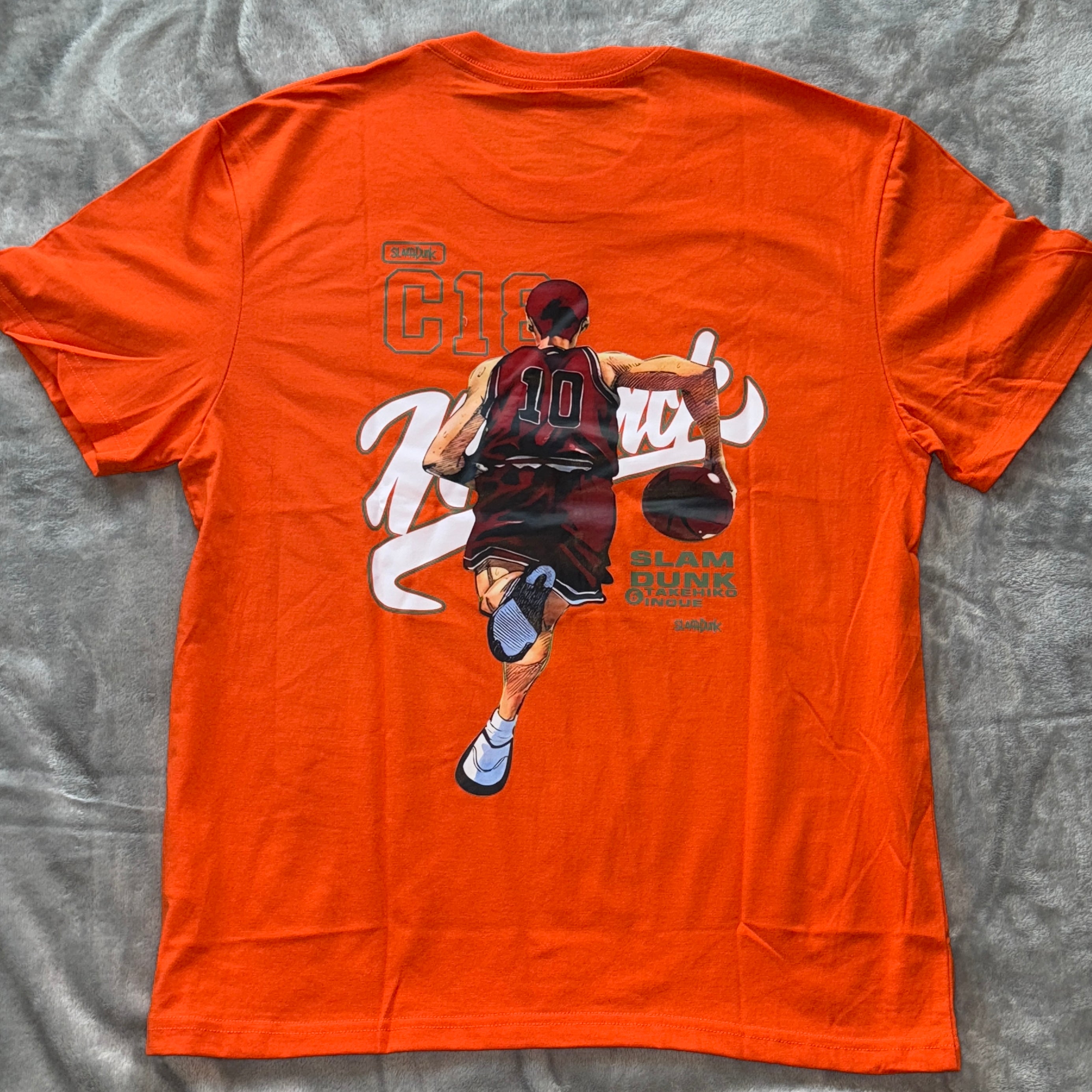 "Slam Dunk Basketball Graphic T-Shirt – Unisex Streetwear"